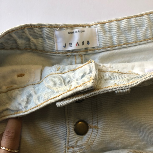 AMERICAN APPAREL SHORTS - Picture 4 of 5